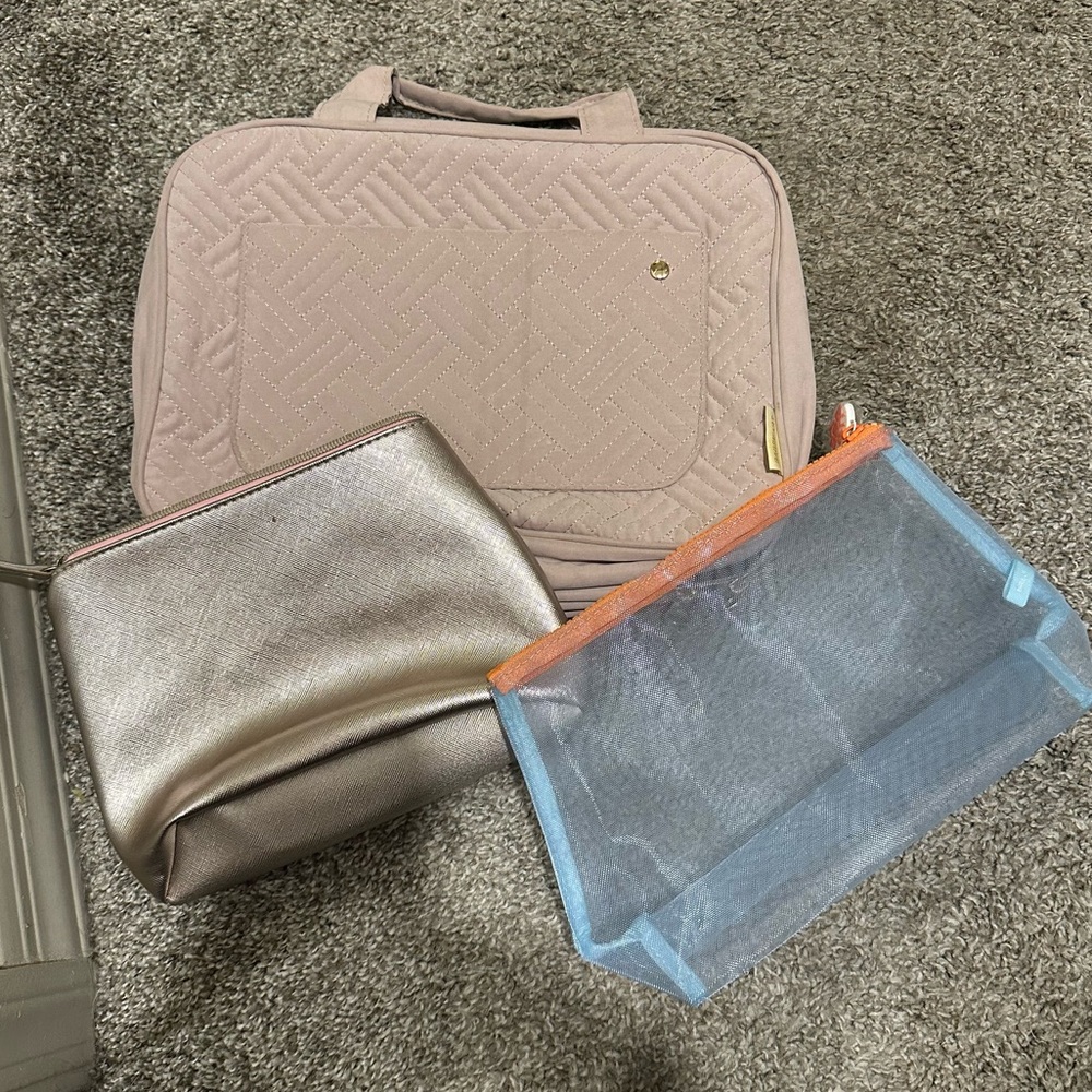 Random makeup bag bundle